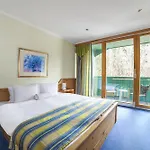 Alpine Club 4*