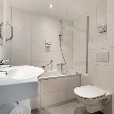 Alpine Club 4* 슈라드밍