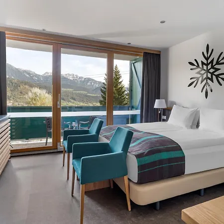 Alpine Club 아파트호텔 슈라드밍