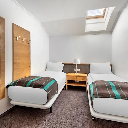 Alpine Club 슈라드밍