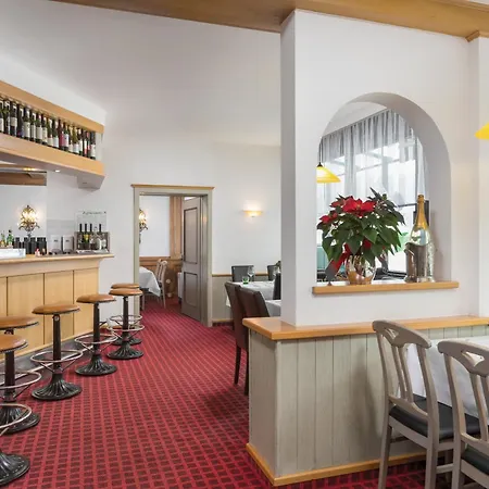 Alpine Club 公寓式酒店