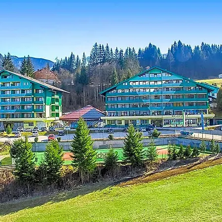 Alpine Club 4*