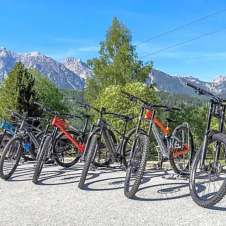 Alpine Club 4*