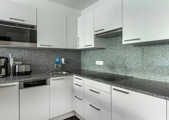 Aparthotel Alpine Club 4*