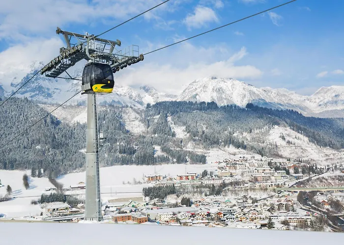 Aparthotel Alpine Club 4*